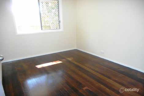 Property photo of 28 Doreen Crescent Ellen Grove QLD 4078