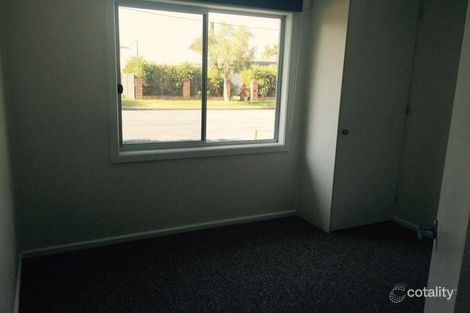 Property photo of 2/1009 Wewak Street North Albury NSW 2640