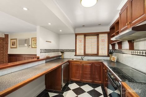 Property photo of 5 Pearce Court Niddrie VIC 3042