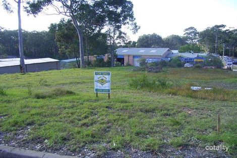 1 Murphy Pl, Narooma, NSW 2546