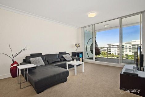 Property photo of 511/3 Palm Avenue Breakfast Point NSW 2137