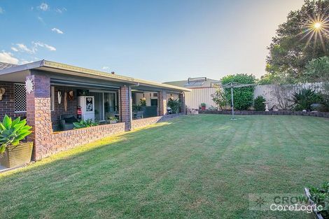 Property photo of 32 Blenheim Crescent Yamanto QLD 4305