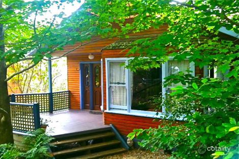 14 Buena Vista Ave, Wentworth Falls, NSW 2782