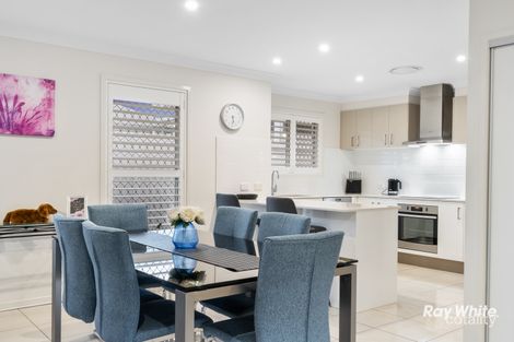 Property photo of 44 Stringybark Street Regents Park QLD 4118