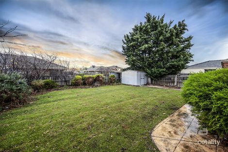 Property photo of 2 Citrus Place Hillside VIC 3037