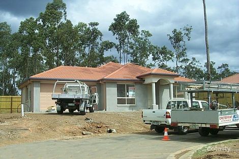 Property photo of 25 Booloumba Crescent Forest Lake QLD 4078