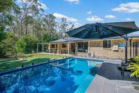 Property photo of 1 Tiverton Place Landsborough QLD 4550