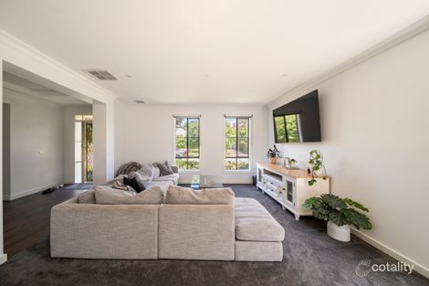 Property photo of 11 Callum Avenue Somerville VIC 3912