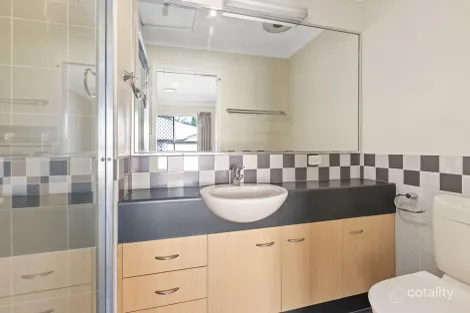 Property photo of 2/117 Ekibin Road Annerley QLD 4103