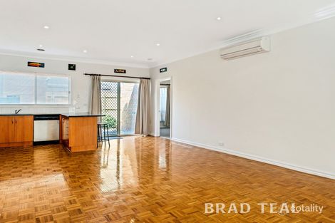 Property photo of 1/7 Avoca Crescent Pascoe Vale VIC 3044