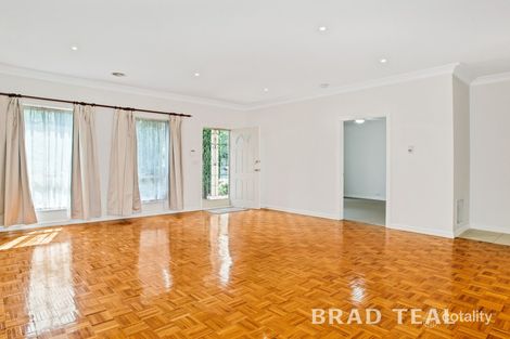 Property photo of 1/7 Avoca Crescent Pascoe Vale VIC 3044