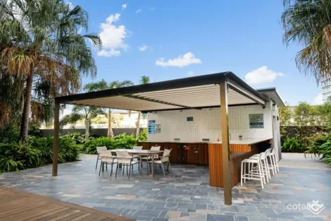 Property photo of 30812/24 Stratton Street Newstead QLD 4006