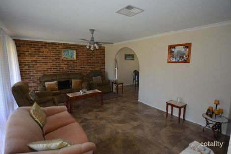 Property photo of 4 Galga Place Oak Flats NSW 2529