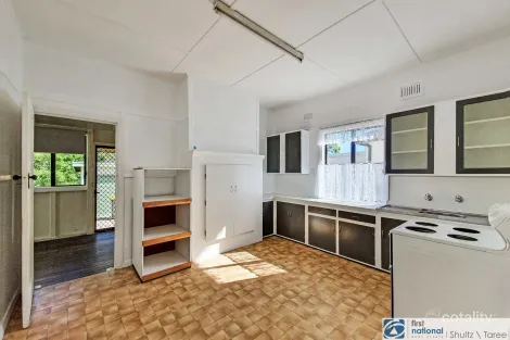 Property photo of 31 Pitt Street Taree NSW 2430