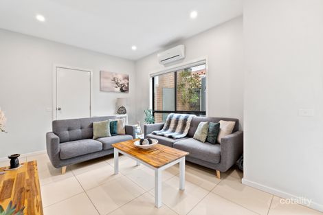 Property photo of 2/68 Kevin Avenue Ferntree Gully VIC 3156