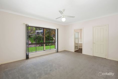 5 Bracken Ct, Cashmere, QLD 4500