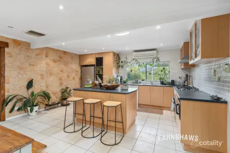 Property photo of 100 Great Eastern Highway Glen Forrest WA 6071