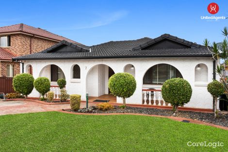 Property photo of 7 Biloolo Road Green Valley NSW 2168