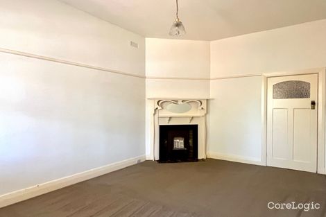 Property photo of 404 New Street Brighton VIC 3186