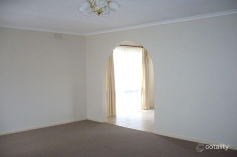 Property photo of 64 Charles Green Avenue Endeavour Hills VIC 3802