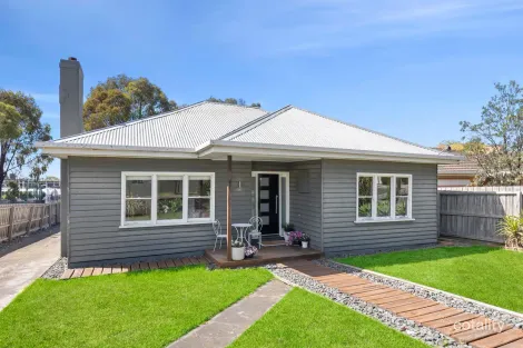 5 Mernda Pde, Belmont, VIC 3216