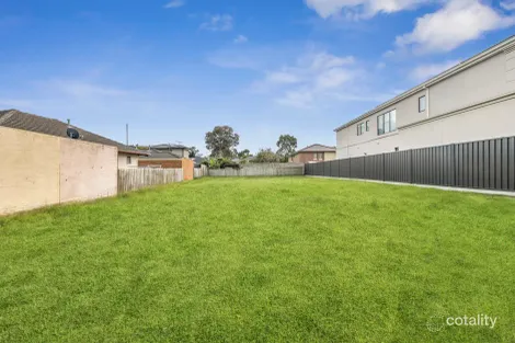Property photo of 31 Mawarra Crescent Chadstone VIC 3148