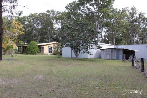Property photo of 72 Tinana Road Goomboorian QLD 4570