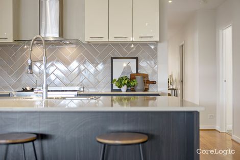 Property photo of 22 Domain Way Craigieburn VIC 3064