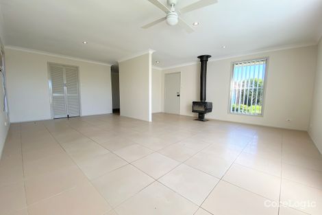 Property photo of 4 Hodkin Place Ingleburn NSW 2565