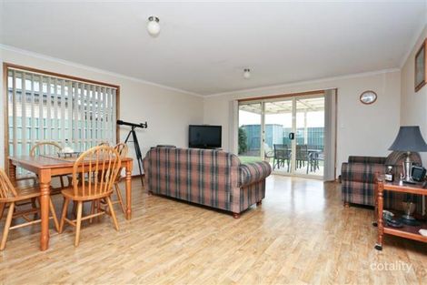 Property photo of 17 Cherry Lane Paralowie SA 5108