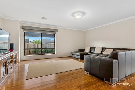 Property photo of 3 Longford Crescent Weir Views VIC 3338