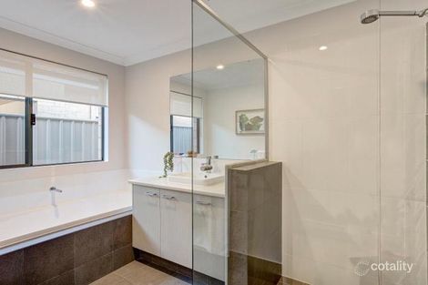 Property photo of 4 Flemington Drive Baldivis WA 6171