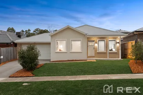 4 Yering Pl, Officer, VIC 3809