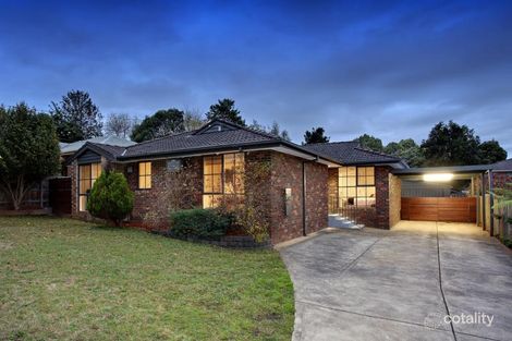 Property photo of 11 Arkarra Court Mooroolbark VIC 3138