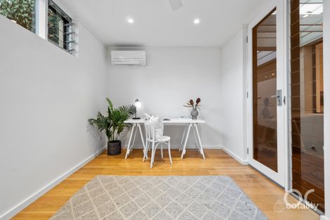 Property photo of 5 Surrey Crescent Lower Mitcham SA 5062
