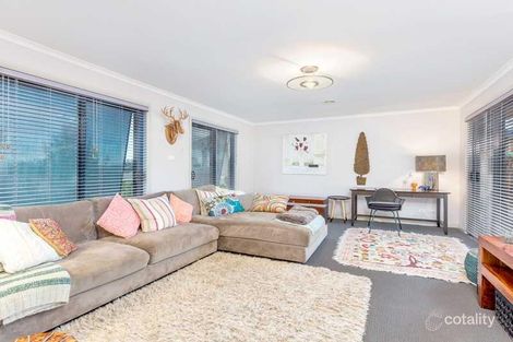 Property photo of 41 Ironbark Circuit Jerrabomberra NSW 2619