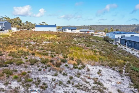 Property photo of 5 Winforton Avenue Heybridge TAS 7316