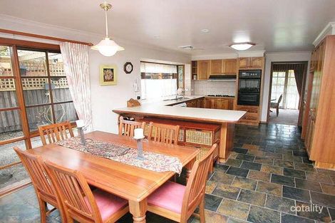 Property photo of 5 Carmel Close Greenvale VIC 3059