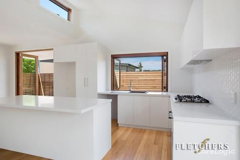 Property photo of 1/2 Zig Zag Road Eltham VIC 3095
