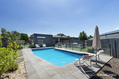 Property photo of 14 Tasman Close Wantirna South VIC 3152