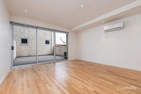 Property photo of 4/300 Racecourse Road Flemington VIC 3031