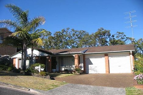 13 Kenneth Pl, Mannering Park, NSW 2259