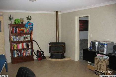 Property photo of 4 Daintree Loop Ellenbrook WA 6069