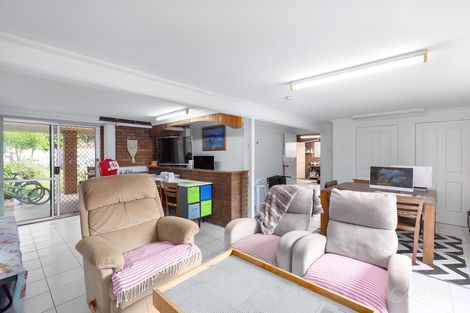 Property photo of 96 Buzacott Street Park Avenue QLD 4701