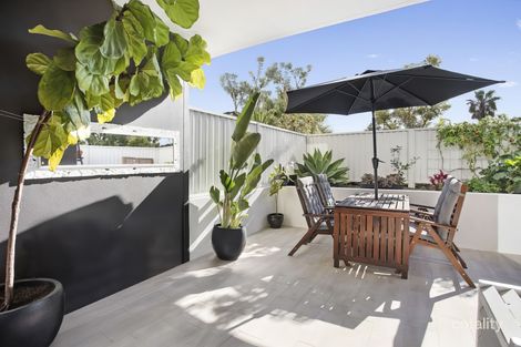 Property photo of 2/128 Willarong Road Caringbah NSW 2229