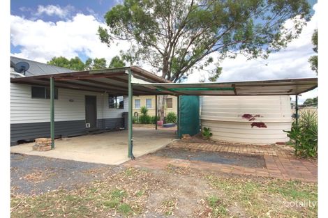 Property photo of 35 Donely Street Oakey QLD 4401