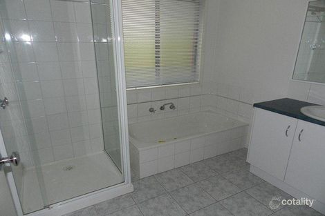 Property photo of 15 Grenoble Close Spring Gully VIC 3550