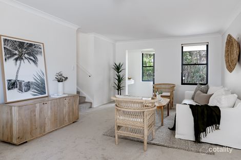 Property photo of 2/52A Pass Avenue Thirroul NSW 2515