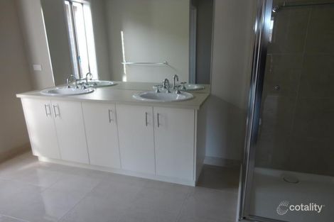 Property photo of 71 Kingston Drive Eaglehawk VIC 3556