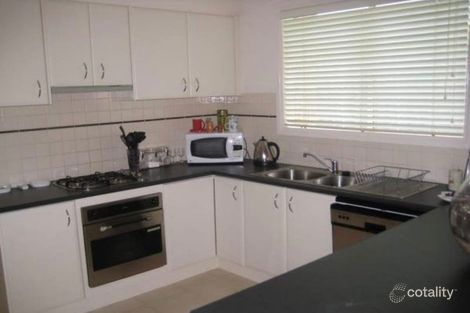 Property photo of 21 John Fisher Drive Berwick VIC 3806
